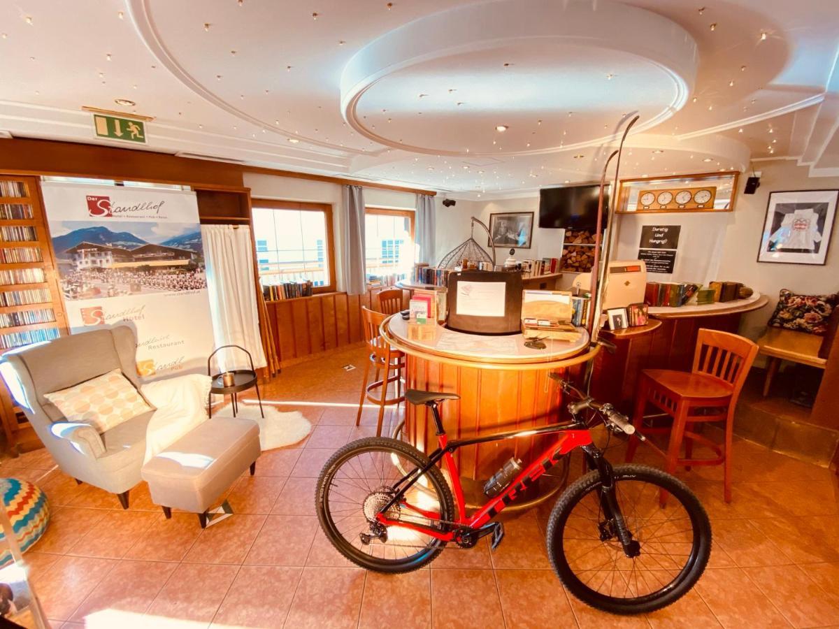 Hotel Standlhof Zillertal ウダーンス エクステリア 写真