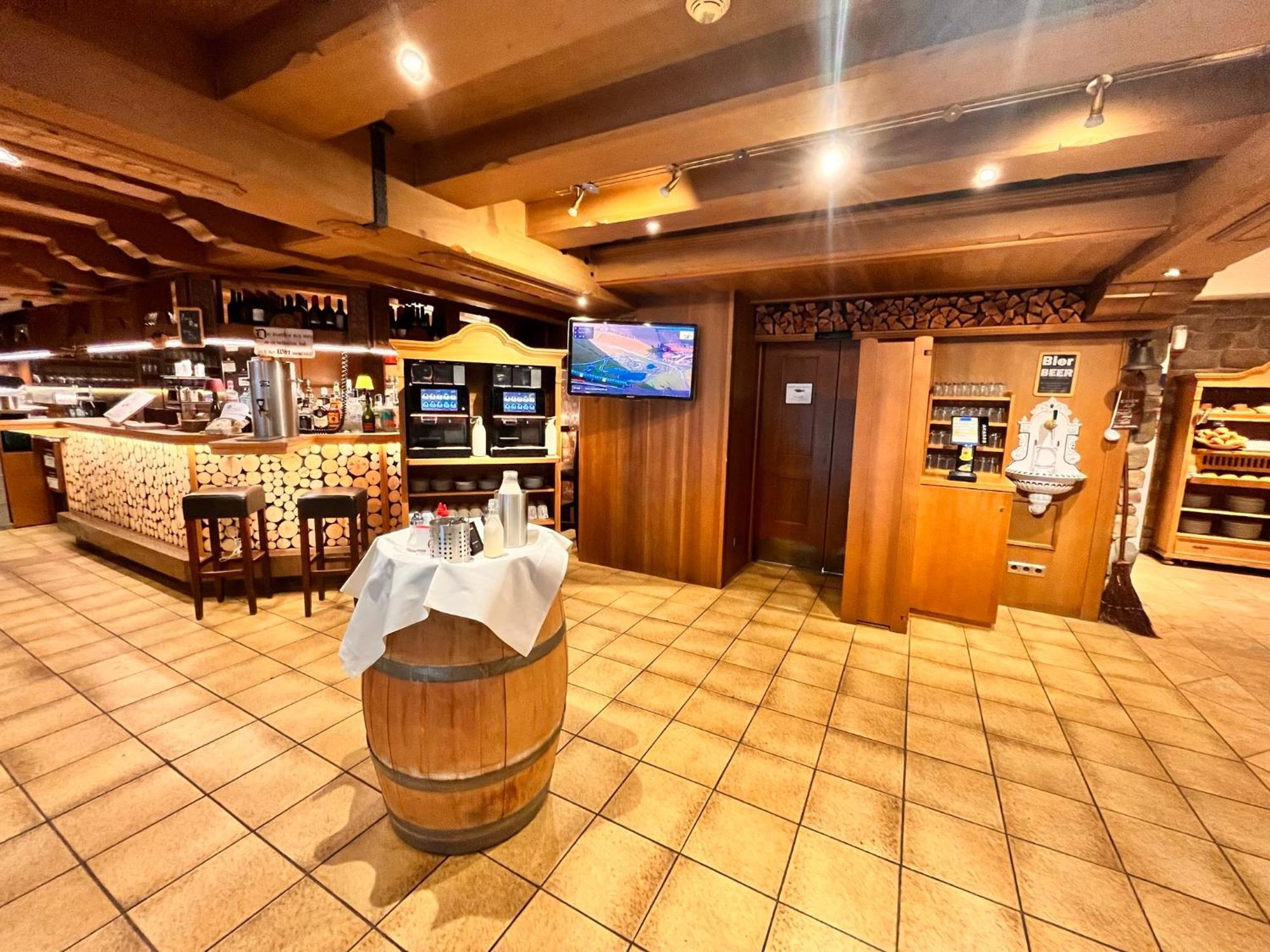 Hotel Standlhof Zillertal ウダーンス エクステリア 写真