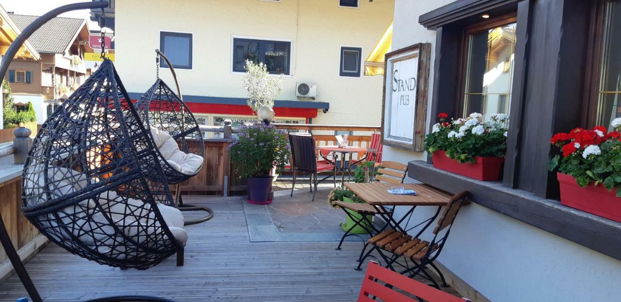 Hotel Standlhof Zillertal ウダーンス エクステリア 写真